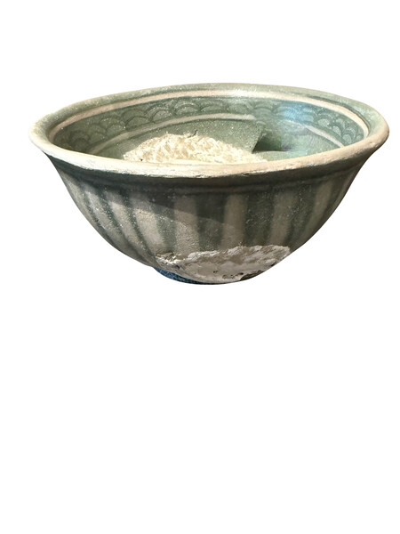 16thc Thailand Sawankhalok Ship Wreck Bowl