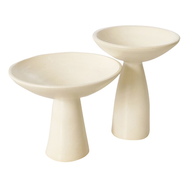 Contemporary American Ceramicist Sandi Fellman Raised Footed Bowl