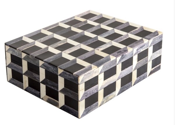 Contemporary Indonesia Checkerboard Pattern Box