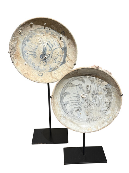 18thc Chinese Pair Shipwrecked Painted Plates on Stands