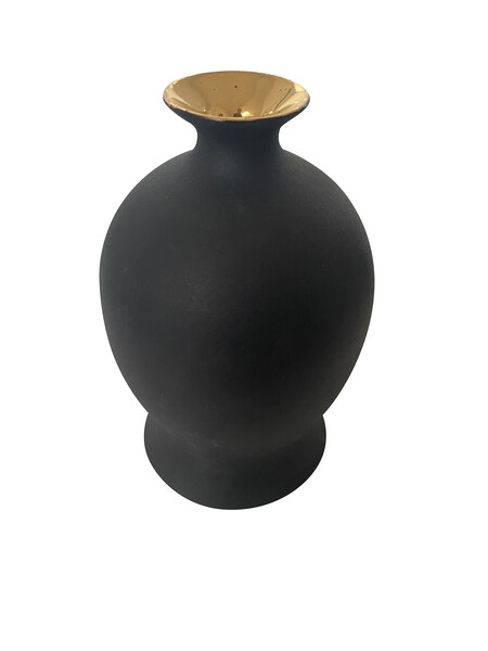 Contemporary American Ceramicist Black Stoneware With 22K Gold Lip