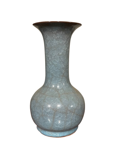 Contemporary Chinese Blue Crackle Glazed Vase
