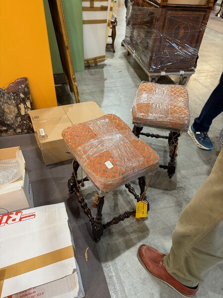 19thc Italian Pair Angled Turn Legs Stool